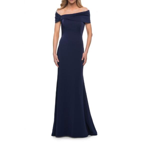 NEW LA FEMME ~ 29537 Fitted Off Shoulder Evening Prom Dress Size 18 - Picture 1 of 6